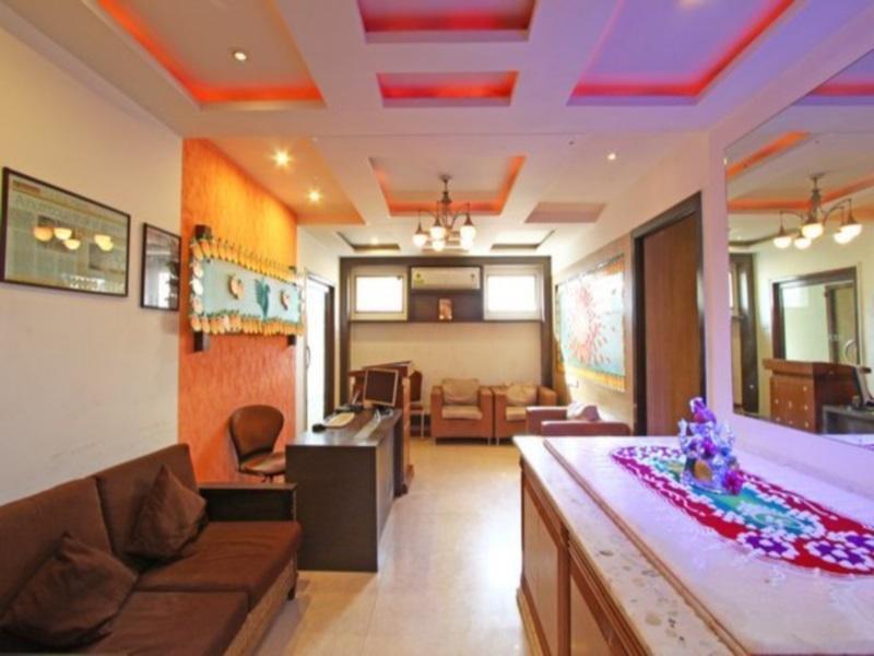 Hotel Shantidoot, Dadar Malad Exterior photo