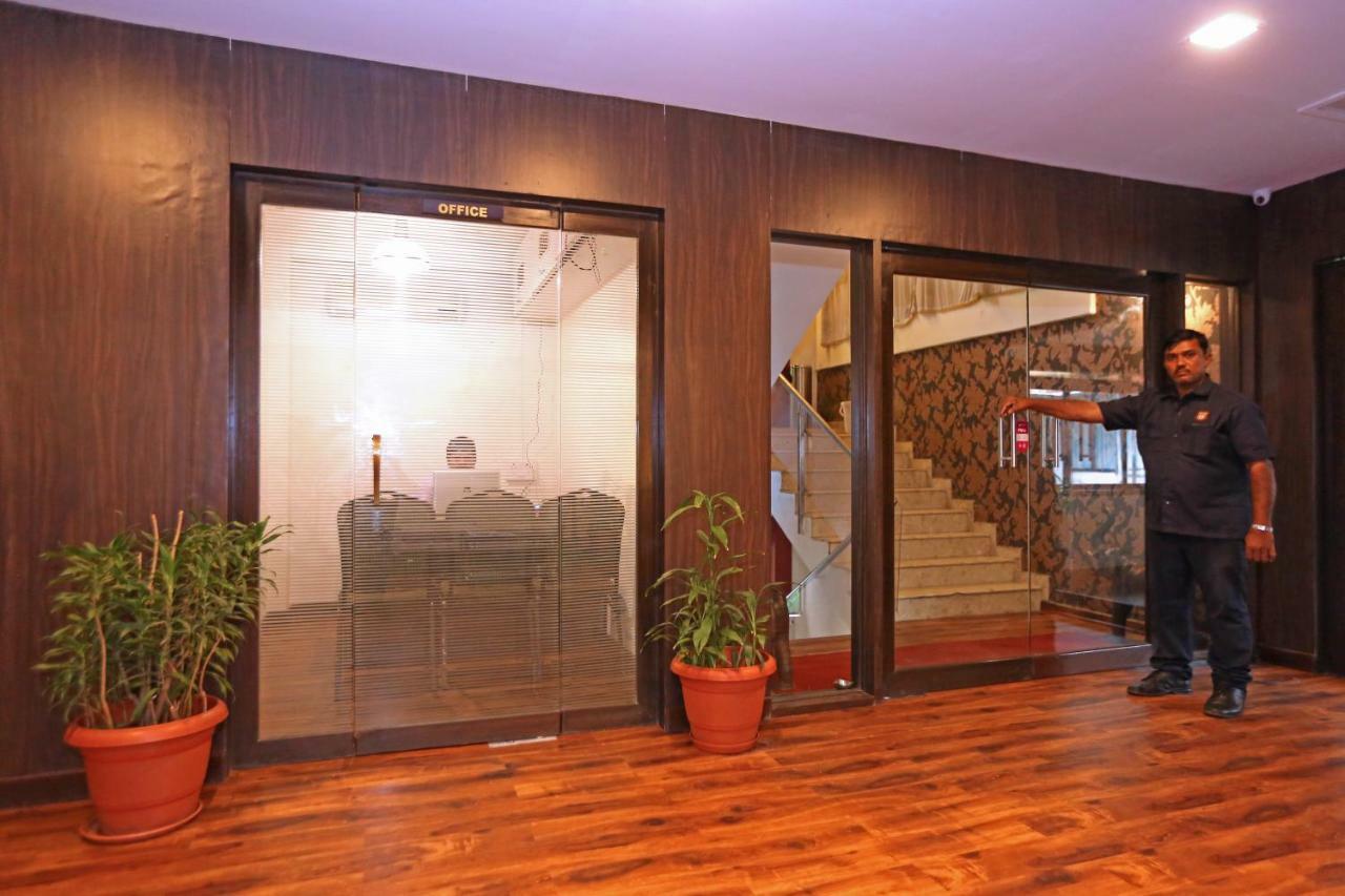 Hotel Shantidoot, Dadar Malad Exterior photo